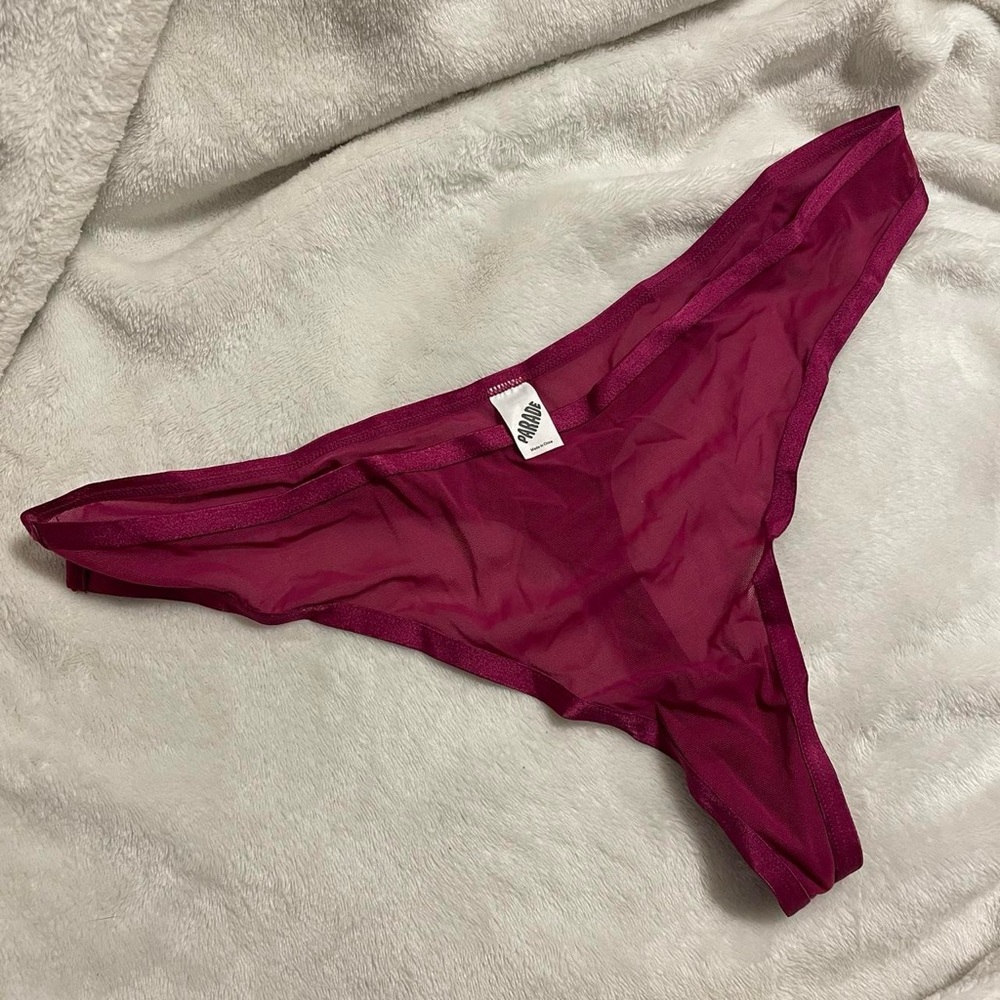 NWOT Parade Magenta Mesh Thong